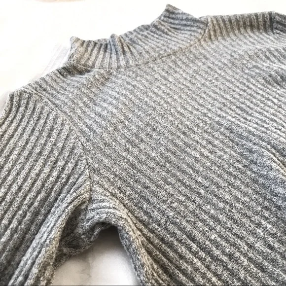 ARITZIA WILFRED FREE MARIE LIGHT GREY MOCK NECK LONG SLEEVE KNIT SWEATER DRESS - Picture 7 of 10